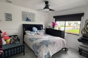 8430 NW 8th St, Miami, FL 33126 - Photo 9