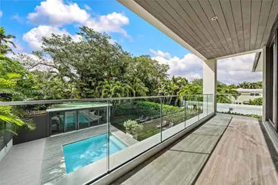 5061 N Bay Rd, Miami Beach, FL 33140 - Photo 19