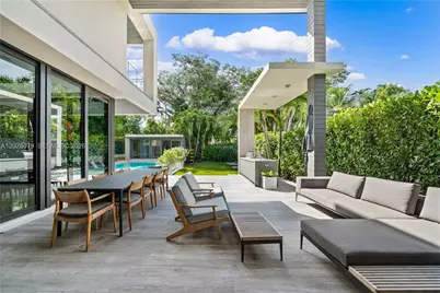 5061 N Bay Rd, Miami Beach, FL 33140 - Photo 51
