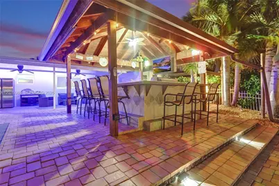 200 SE 3rd St, Pompano Beach, FL 33060 - Photo 27
