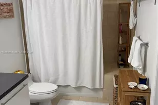 90 SW 3rd St, Miami, FL 33130 - Photo 11