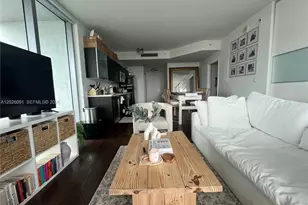 90 SW 3rd St, Miami, FL 33130 - Photo 3