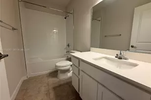 1073 NW 5th St, Florida City, FL 33034 - Photo 5