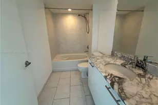 951 Brickell Ave, Miami, FL 33131 - Photo 5