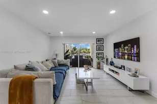 7765 SW 86th St, Miami, FL 33143 - Photo 3