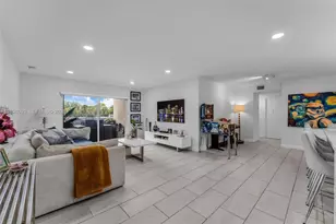 7765 SW 86th St, Miami, FL 33143 - Photo 1