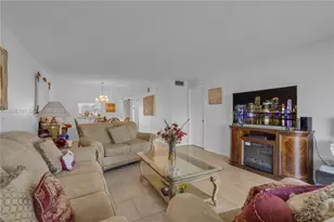 3551 Inverrary Dr, Lauderhill, FL 33319 - Photo 7