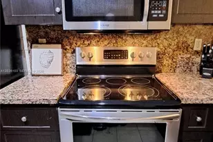 201 178th Dr, Sunny Isles Beach, FL 33160 - Photo 7
