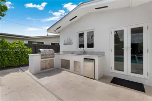 9641 SW 66th St, Miami, FL 33173 - Photo 39