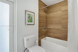 9641 SW 66th St, Miami, FL 33173 - Photo 31