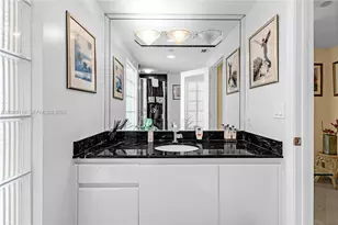 1455 Ocean Dr, Miami Beach, FL 33139 - Photo 19