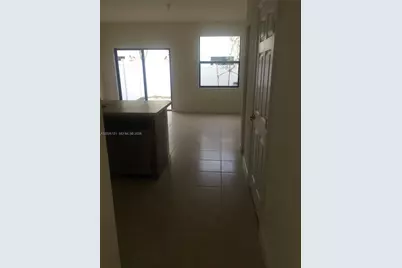 9307 W 33rd Way, Hialeah, FL 33018 - Photo 5