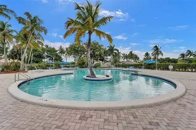 17027 NW 19th St, Pembroke Pines, FL 33028 - Photo 67