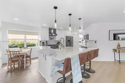 17027 NW 19th St, Pembroke Pines, FL 33028 - Photo 11