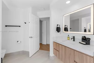 17027 NW 19th St, Pembroke Pines, FL 33028 - Photo 27