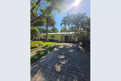 8040 SW 63rd Pl, Miami, FL 33143 - Photo 1