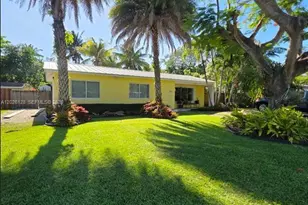 8040 SW 63rd Pl, Miami, FL 33143 - Photo 3