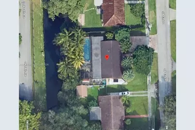 8040 SW 63rd Pl, Miami, FL 33143 - Photo 13