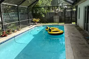 8040 SW 63rd Pl, Miami, FL 33143 - Photo 9