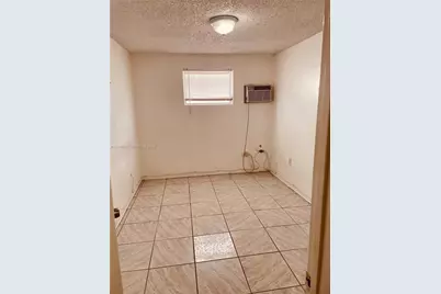 1445 NW 16th Ave #1447, Miami, FL 33125 - Photo 5