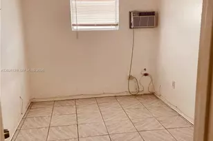 1445 NW 16th Ave, Miami, FL 33125 - Photo 5