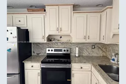 5403 NW 27th Ave, Tamarac, FL 33309 - Photo 3