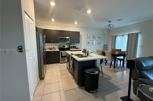 10273 SW 231st Ln, Miami, FL 33190 - Photo 3