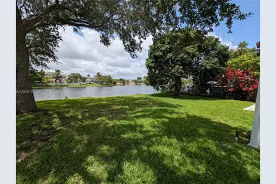 15320 NW 6th Ct #0, Pembroke Pines, FL 33028 - Photo 23