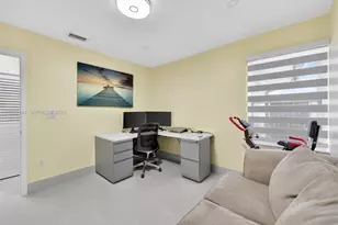 12718 NW 6th Ln, Miami, FL 33182 - Photo 27