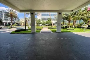 2899 Collins Ave, Miami Beach, FL 33140 - Photo 25