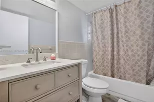 7020 Nova Dr, Davie, FL 33317 - Photo 13