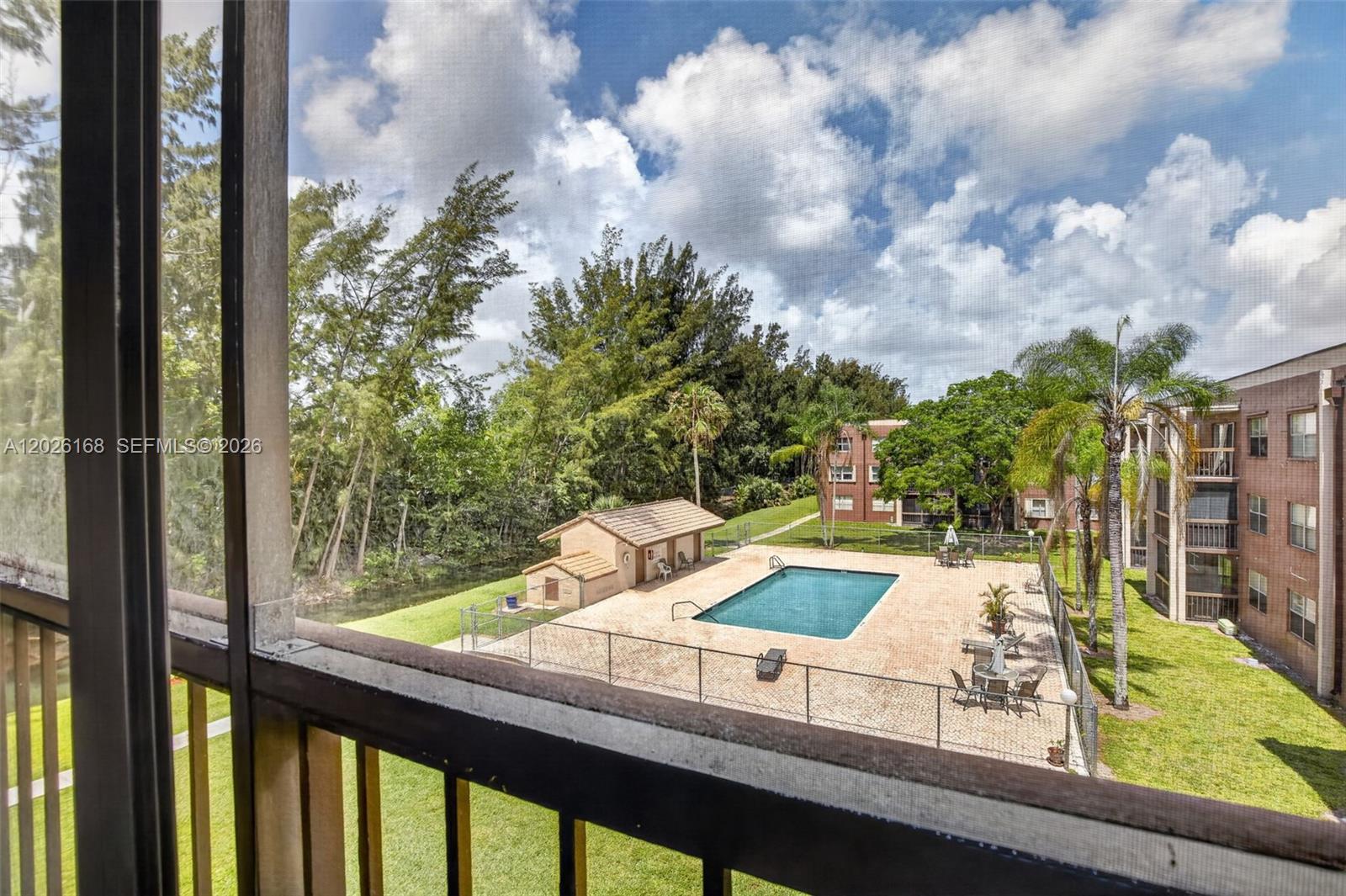 7020 Nova Dr #308D - 7020 Nova Dr #308D, Davie, FL 33317 Luxury Property | Jose Angel Pina