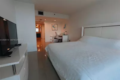 1717 N Bayshore Dr #A-1253, Miami, FL 33132 - Photo 9