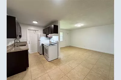 2900 NE 17th Ave #204, Pompano Beach, FL 33064 - Photo 7