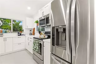 191 SE 13th Ave, Pompano Beach, FL 33060 - Photo 15
