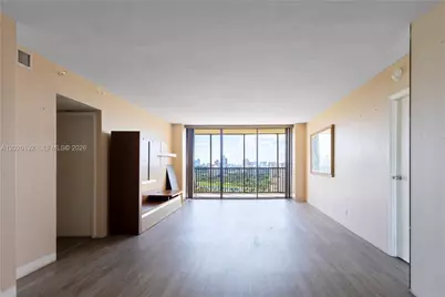 20379 W Country Club Dr #2636, Aventura, FL 33180 - Photo 5