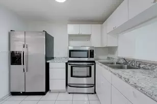 19729 SW 114th Ave, Miami, FL 33157 - Photo 7