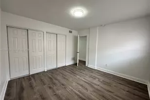 2910 Pierce St, Hollywood, FL 33020 - Photo 11