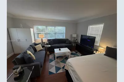 814 NW 18th St #B, Fort Lauderdale, FL 33311 - Photo 1