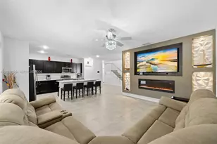 160 SE 23rd Terrace, Homestead, FL 33033 - Photo 9