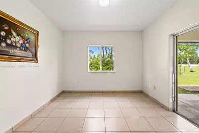 716 SE 12th Ter, Homestead, FL 33033 - Photo 3
