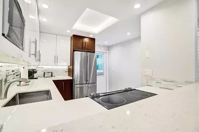 450 Paradise Isle Blvd #204, Hallandale Beach, FL 33009 - Photo 25