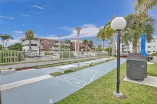 450 Paradise Isle Blvd, Hallandale Beach, FL 33009 - Photo 39