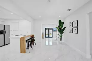 1355 Madison St, Hollywood, FL 33019 - Photo 9