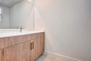 129 SW 171st Wy, Pembroke Pines, FL 33027 - Photo 33