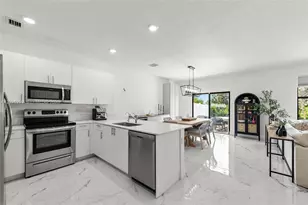 577 NW 204th St, Miami Gardens, FL 33169 - Photo 9