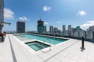 121 NE 5th St, Miami, FL 33132 - Photo 41