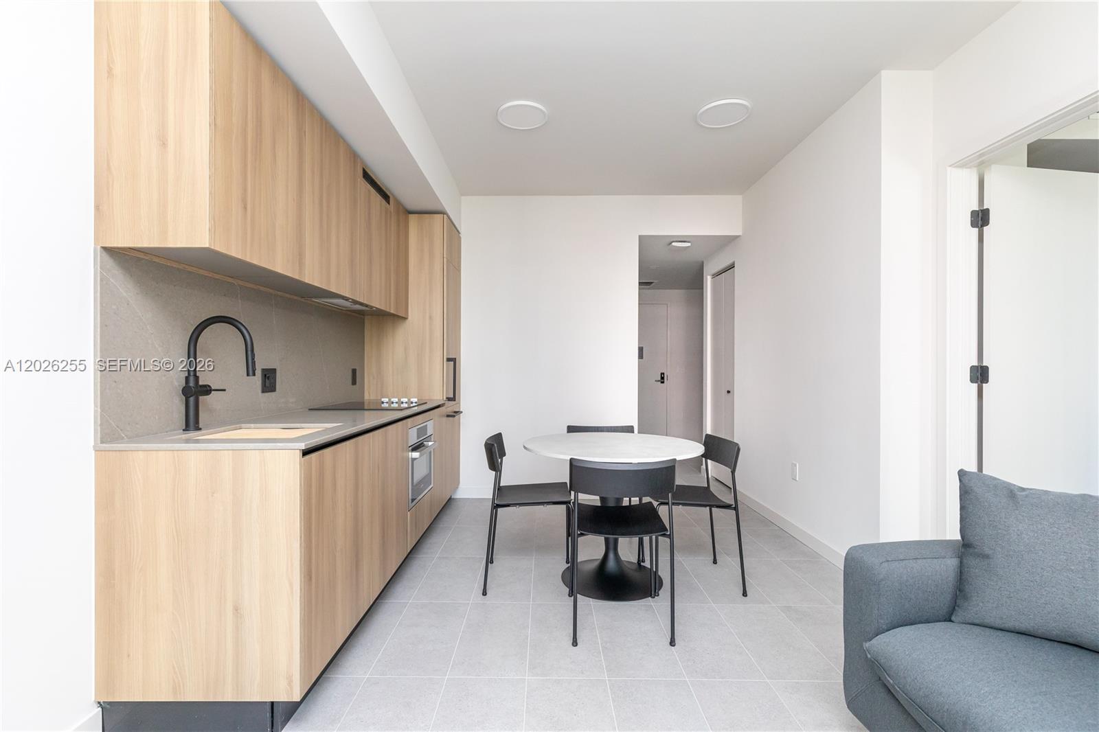 121 NE 5th St #510 - 121 NE 5th St #510, Miami, FL 33132 Luxury Property | Jose Angel Pina