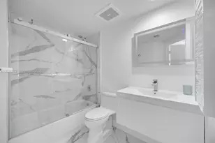 9201 Collins Ave, Surfside, FL 33154 - Photo 39