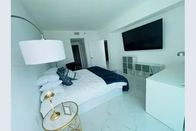 950 Brickell Bay Dr #3207, Miami, FL 33131 - Photo 27